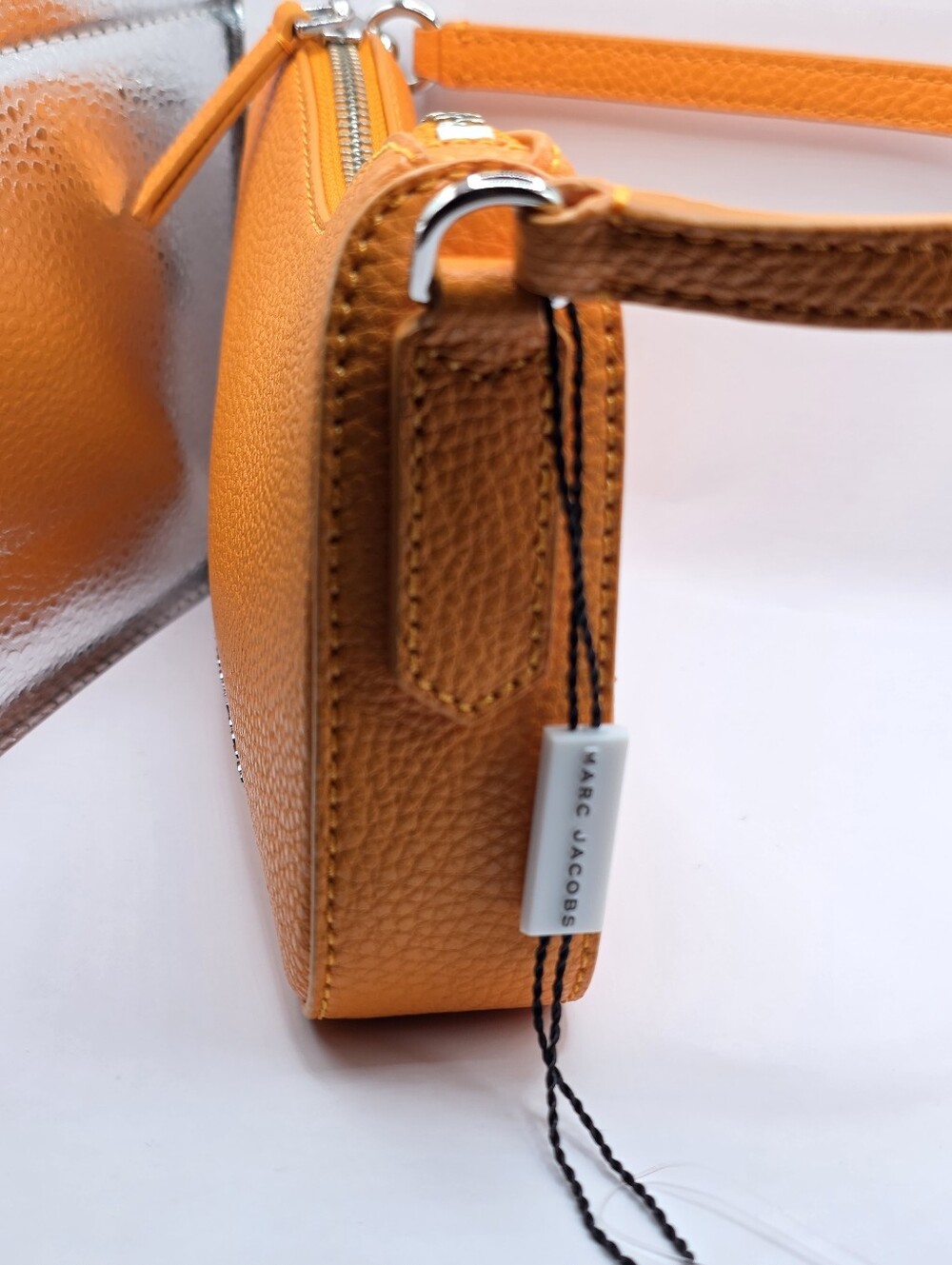 Marc Jacobs Drifter Wristlet - Picture 2 of 16